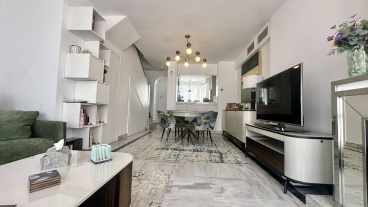 Zu verkaufen Costa del Sol in Marbella - Exklusives Appartement mit Swimmingpool am Strand 