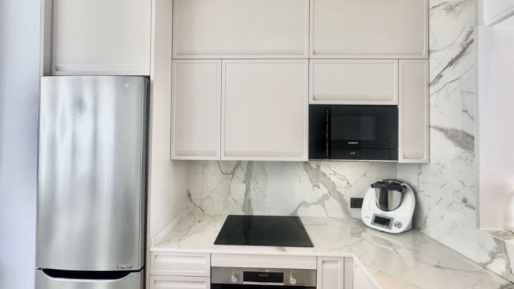 Zu verkaufen Costa del Sol in Marbella - Exklusives Appartement mit Swimmingpool am Strand 