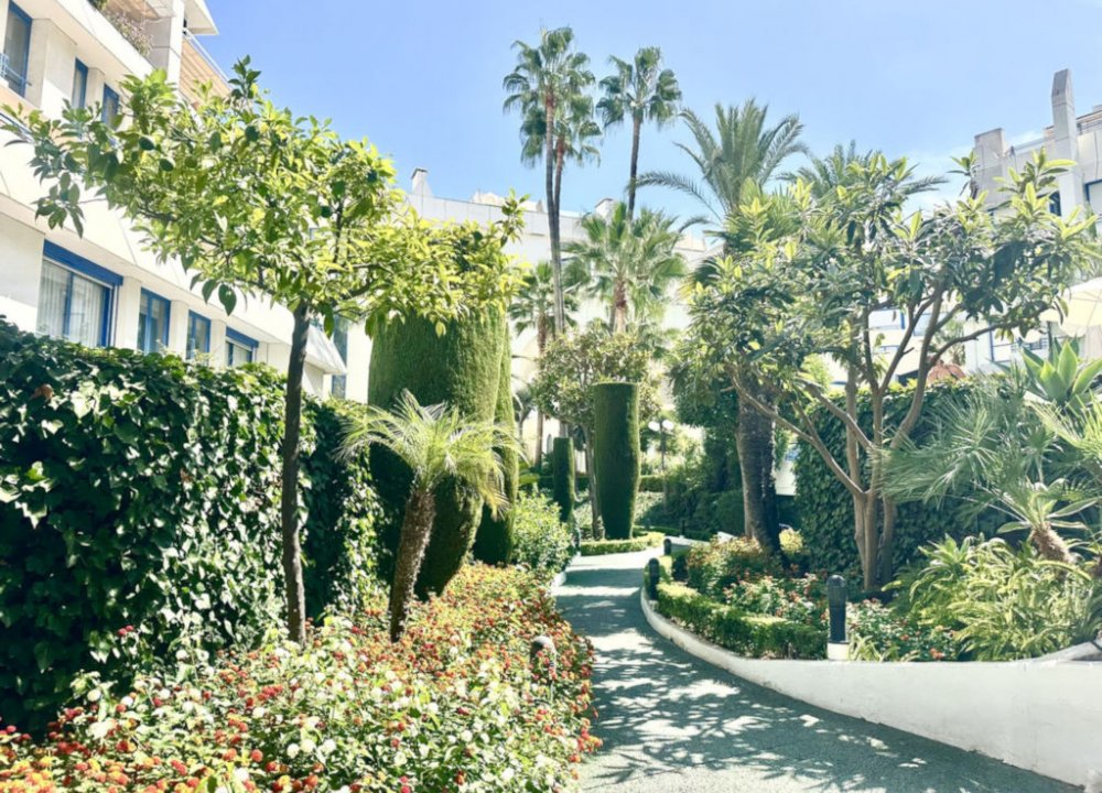 Zu Verkaufen: Appartement in Marbella am Strand der Costa del Sol