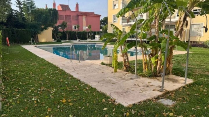 Torremolinos Costa del Sol zu verkaufen - 3 Appartements in Strandnähe zu verkaufen mit Swimmingpool am Strand 