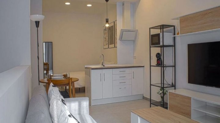Torremolinos Costa del Sol zu verkaufen - 3 Appartements in Strandnähe zu verkaufen mit Swimmingpool am Strand 
