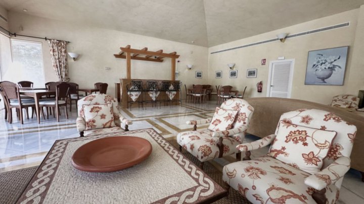 Luxusapartment bei Marbella an der Costa del Sol – direkt am Golfplatz zu verkaufen