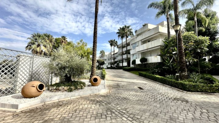 Luxusapartment bei Marbella an der Costa del Sol – direkt am Golfplatz zu verkaufen