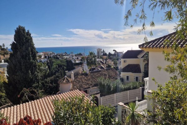 Ferienhaus kaufen Marbella - Exklusive Villa mit Meerblick in Riviera del Sol