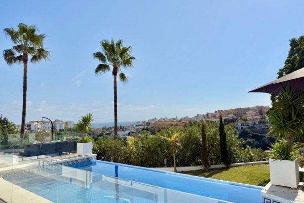 Costa del Sol Ferienhaus Spanien am Meer mit privatem Pool
