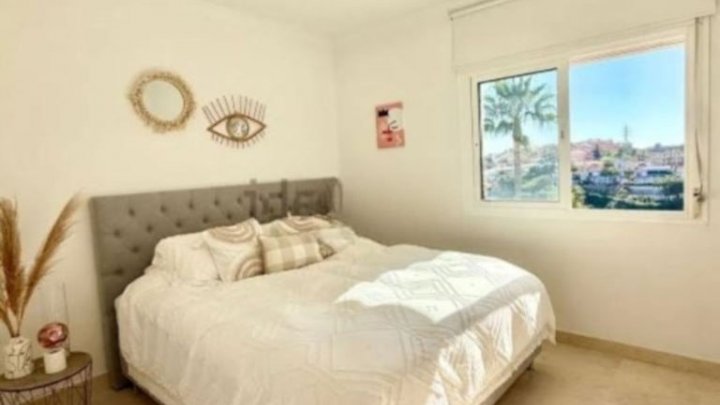 Luxury holiday home for sale on the Costa del Sol near Marbella with private pool and sea views