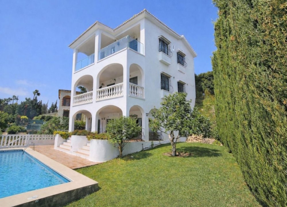 Exklusive Villa mit Meerblick in Campo Mijas bei Marbella