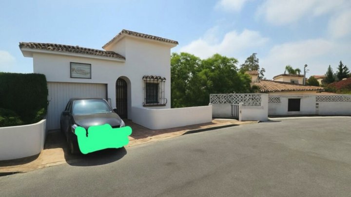 Exclusiva villa con vistas al mar en Campo Mijas cerca de Marbella – lujo y privacidad