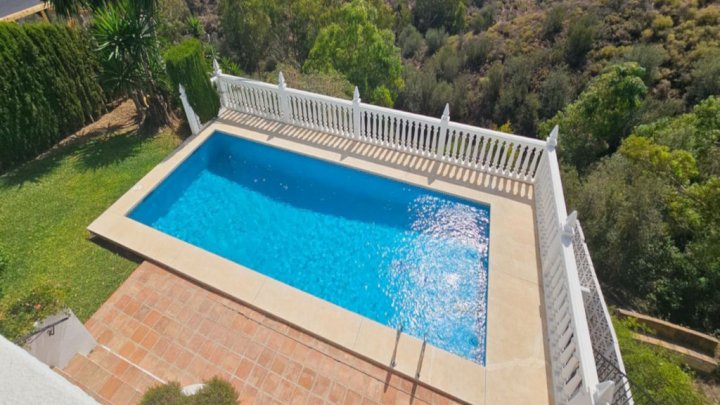 Exclusiva villa con vistas al mar en Campo Mijas cerca de Marbella – lujo y privacidad