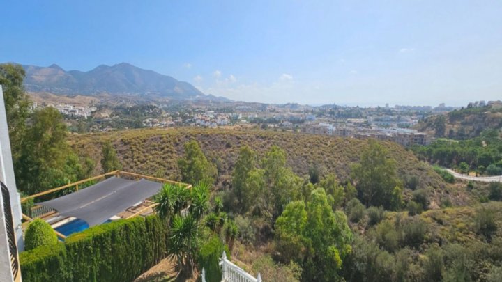 Exclusiva villa con vistas al mar en Campo Mijas cerca de Marbella – lujo y privacidad