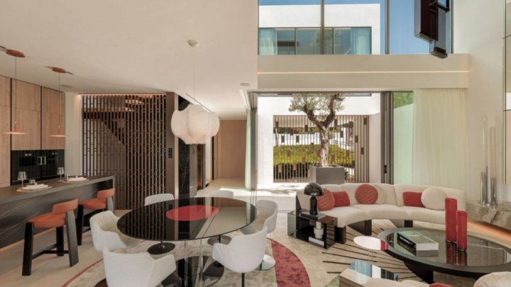 Villa de luxe neuve à Marbella, Costa del Sol, avec vue sur la mer et prestations haut de gamme