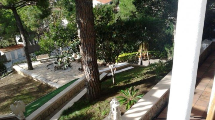 Lloret de Mar Ferienhaus kaufen - Villa mit Pool in Cala Canyelles – Costa Brava
