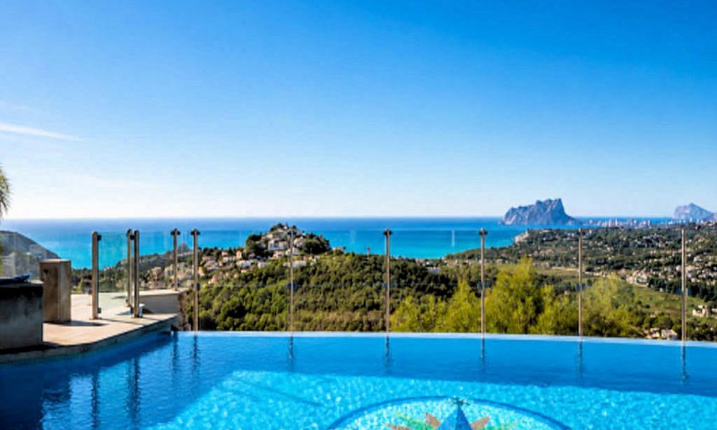 Luxusimmobilie Moraira an der Costa Blanca – Villa mit Infinity-Pool und Panoramameerblick
