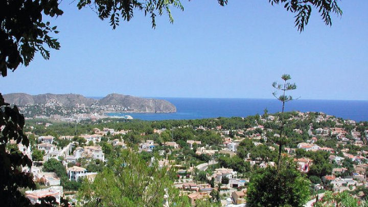 Luxusimmobilie Moraira an der Costa Blanca – Villa mit Infinity-Pool und Panoramameerblick