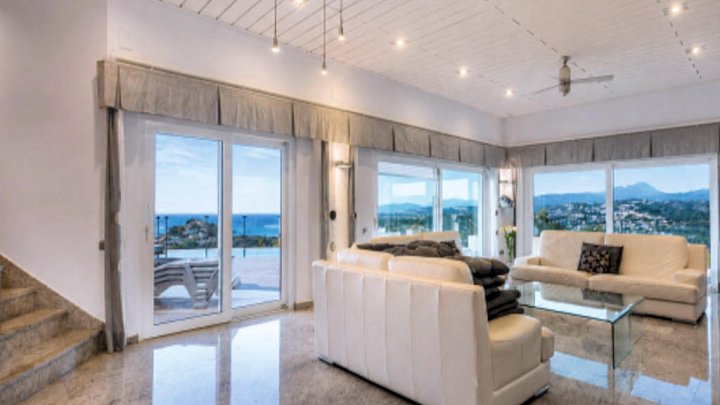 Luxusimmobilie Moraira an der Costa Blanca – Villa mit Infinity-Pool und Panoramameerblick