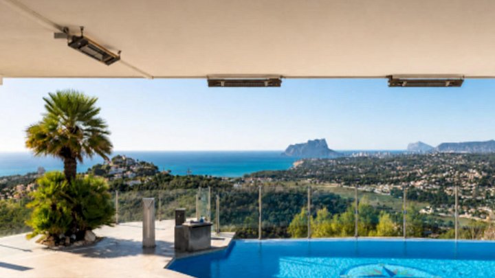 Luxusimmobilie Moraira an der Costa Blanca – Villa mit Infinity-Pool und Panoramameerblick